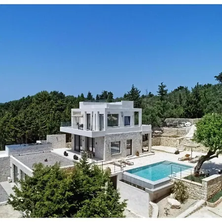 Villa Celine Complex Vlachopoulátika
